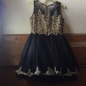 Beautiful Black and Gold Dress